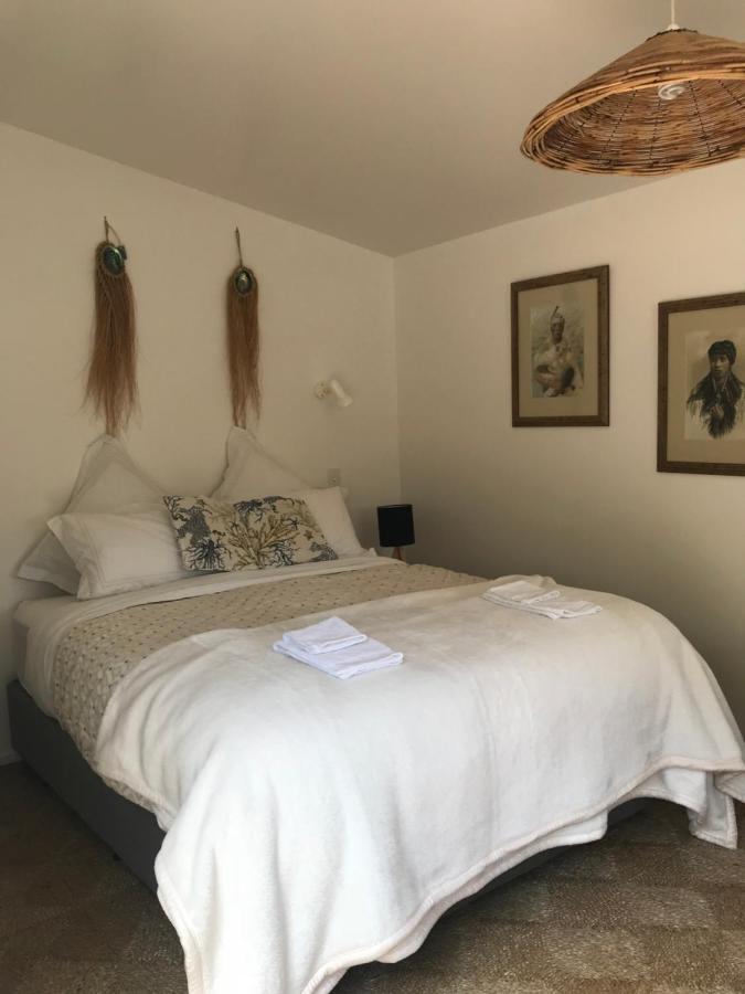 Waterfront Bed And Breakfast Picton Exteriör bild